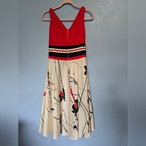 Romyda Keth V-neck Floral Red Dress Size M